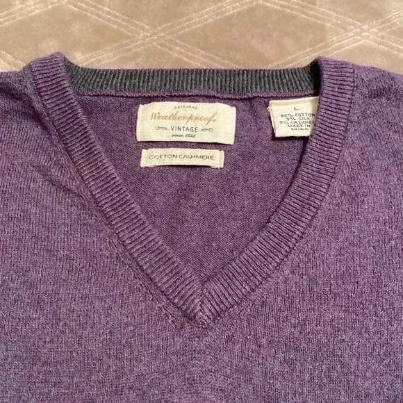 Weatherproof Vintage Mens Cotton Cashmere Plum Colored VNeck Sweater Size Large. - Picture 8 of 10